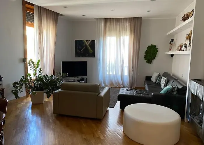 Luxury Penthouse In The Best Place Of Naples